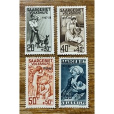ALEMANIA ESTAMPILLA SARRE 1927 Yv 121/4 SERIE COMPLETA DE ESTAMPILLAS NUEVAS CON GOMA PERROS CRUZ ROJA 80 €